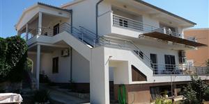 Ferienwohnung - Rtina