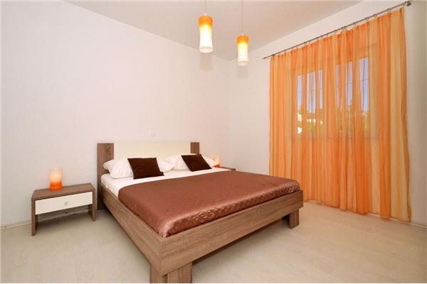 House K1, for 5 persons