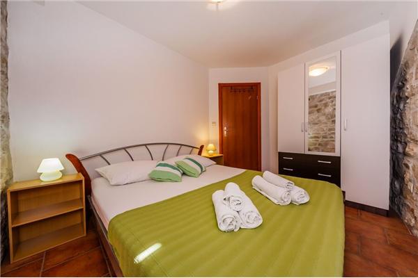 Apartment A2, for 3 persons