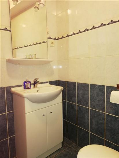 Apartment A2, for 3 persons