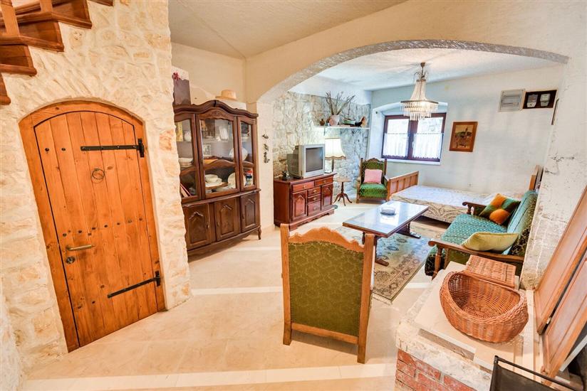 Apartment A2, for 8 persons