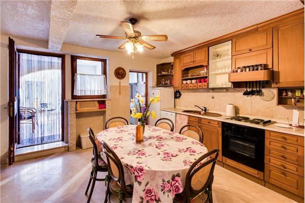 Apartment A2, for 8 persons