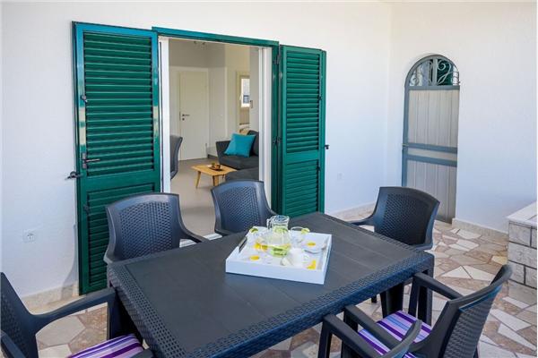 Apartment A1, for 6 persons