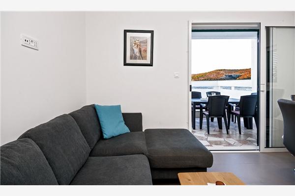 Apartment A1, for 6 persons