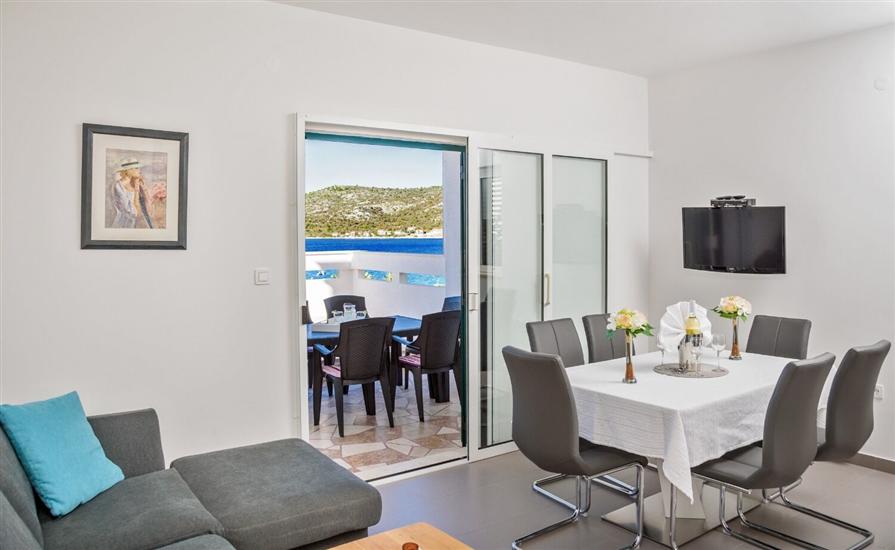 Apartment A1, for 6 persons