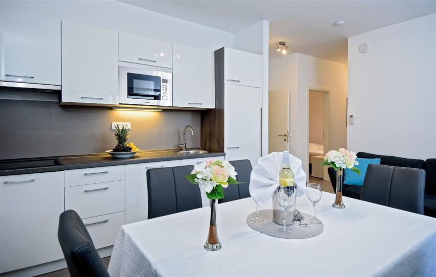 Apartment A1, for 6 persons