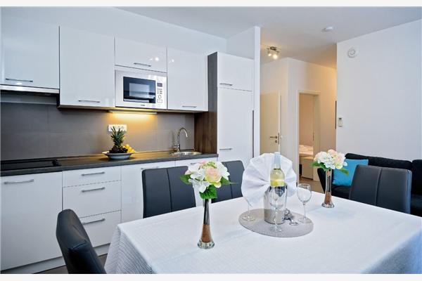 Apartment A1, for 6 persons