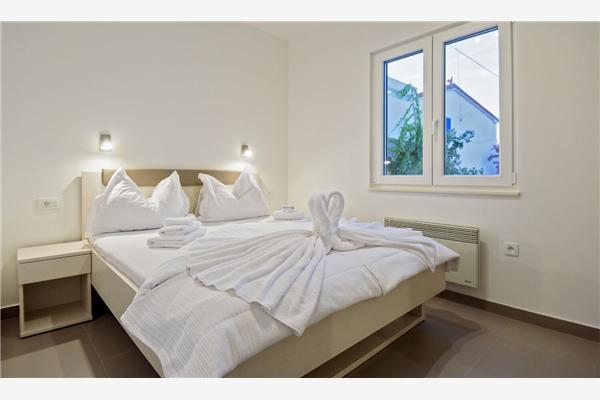 Apartment A1, for 6 persons