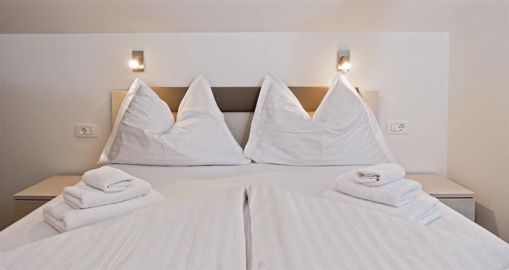 Apartment A2, for 6 persons