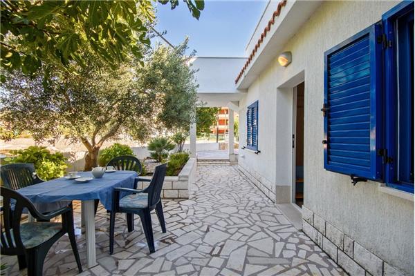 Apartment A1, for 2 persons