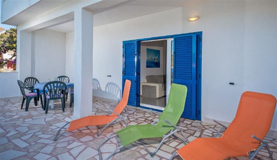 Apartment A2, for 4 persons