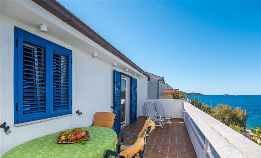 Apartment A3, for 4 persons