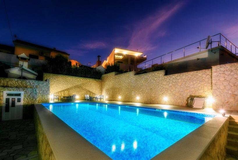 Apartments Modri Dragulj