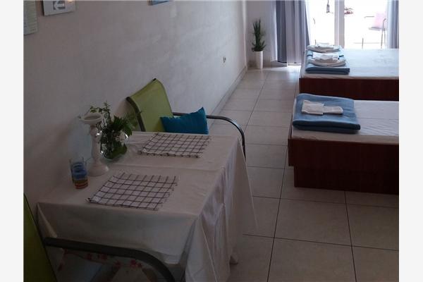 Apartment A1, for 3 persons