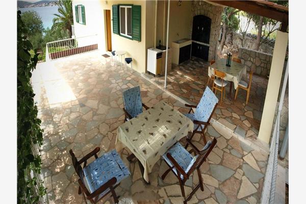 Apartment A1, for 6 persons