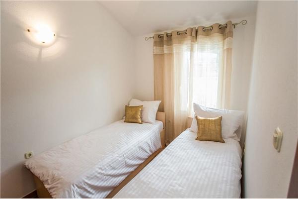 House K1, for 5 persons