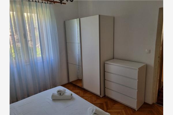Apartment A1, for 7 persons