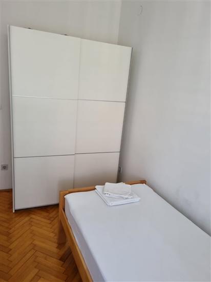 Apartment A1, for 7 persons