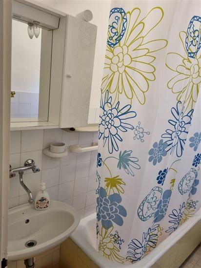 Apartment A1, for 7 persons