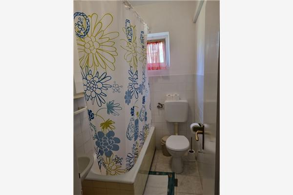 Apartment A1, for 7 persons