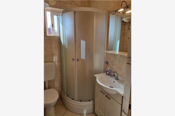 Apartment A1, for 7 persons