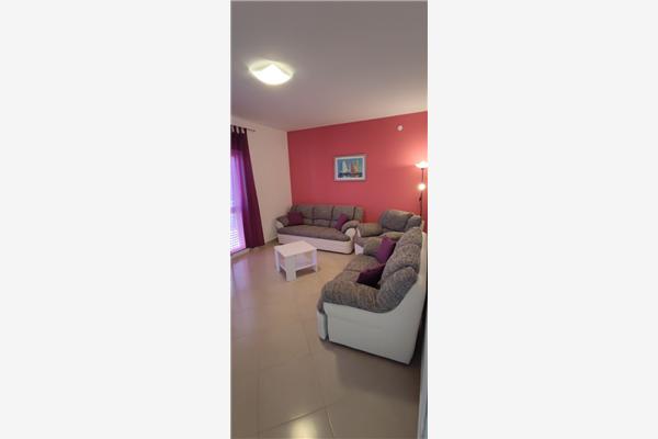 Apartment A2, for 6 persons
