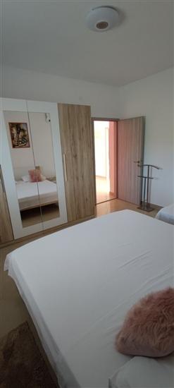 Apartment A2, for 6 persons