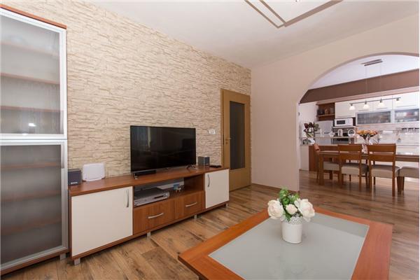 Apartment A1, for 6 persons