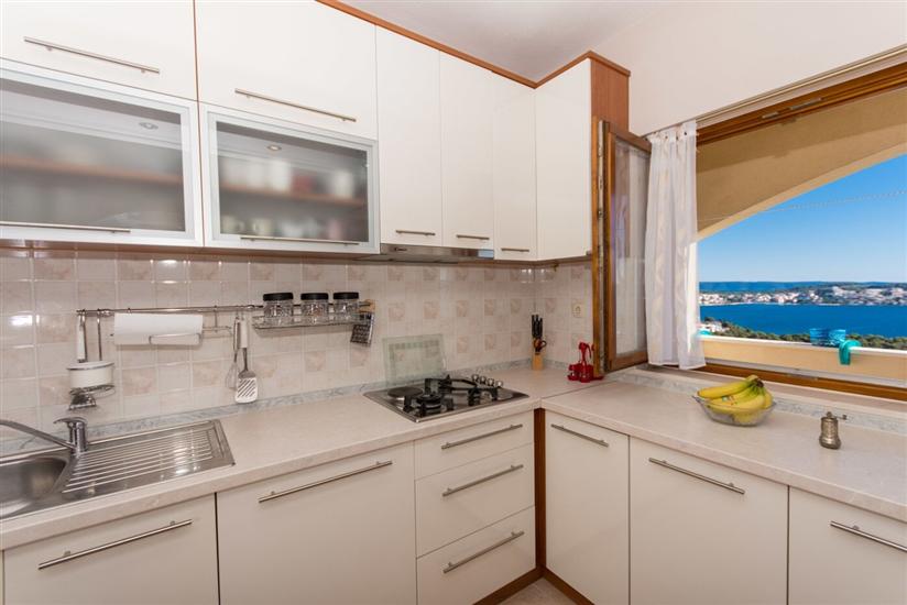 Apartment A1, for 6 persons
