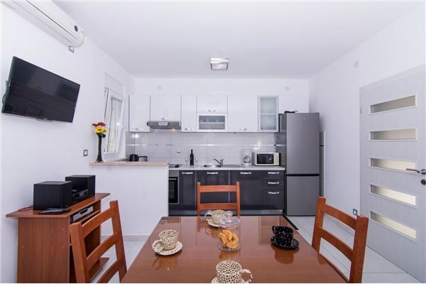 Apartment A2, for 4 persons
