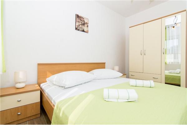 Apartment A2, for 4 persons