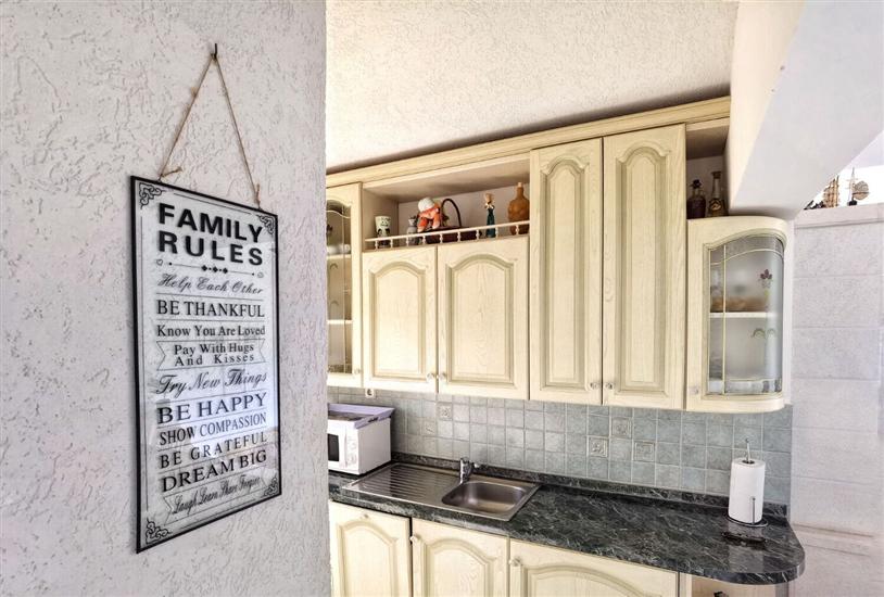 Apartment A1, for 5 persons