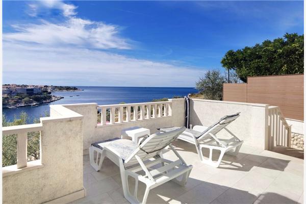 Apartment A2, for 5 persons