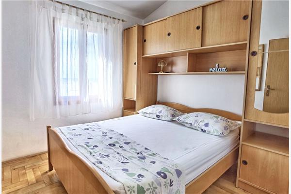 Apartment A2, for 5 persons
