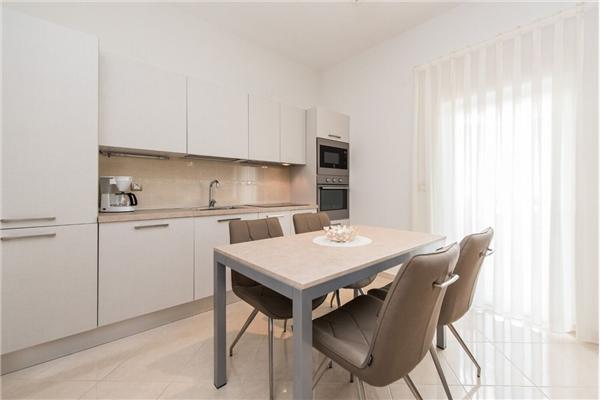 Apartment A4, for 4 persons