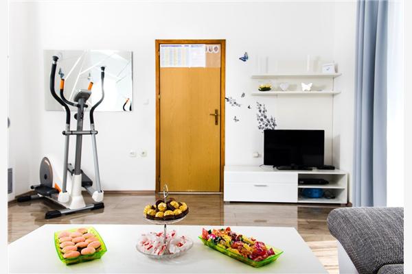 Apartment A1, for 8 persons