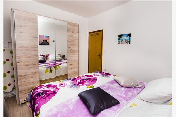 Apartment A1, for 8 persons