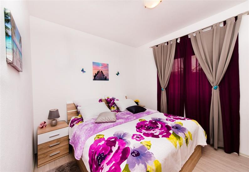 Apartment A1, for 8 persons