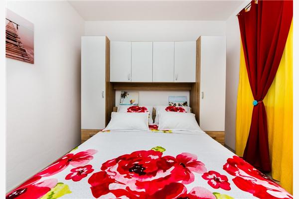 Apartment A1, for 8 persons