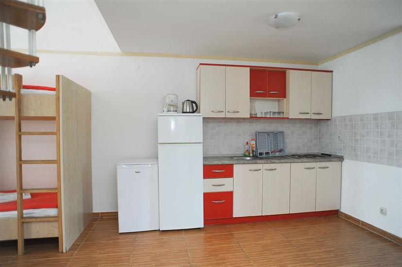 Apartment A9, for 10 persons