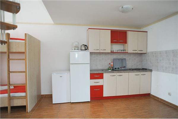 Apartment A9, for 10 persons