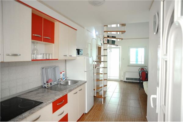Apartment A10, for 6 persons