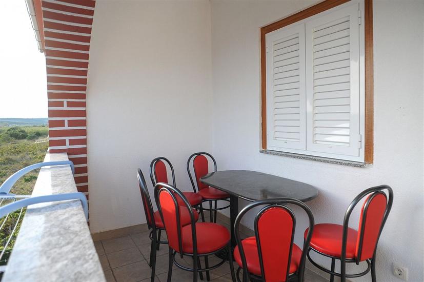 Apartment A11, for 5 persons