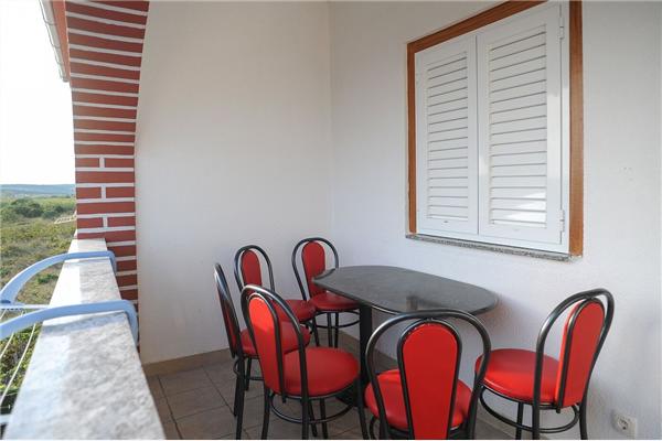 Apartment A11, for 5 persons