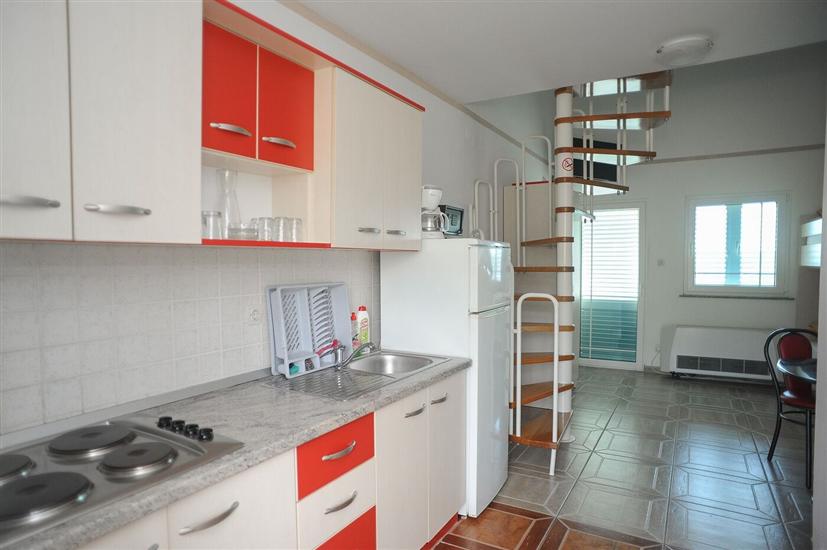 Apartment A11, for 5 persons