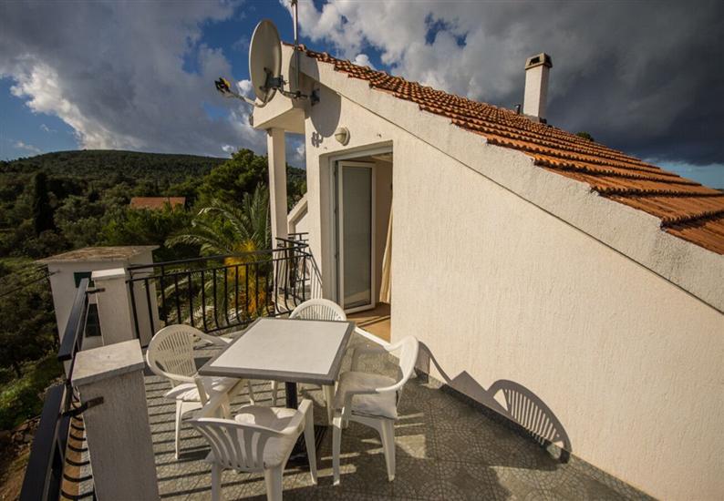 Apartment A2, for 4 persons