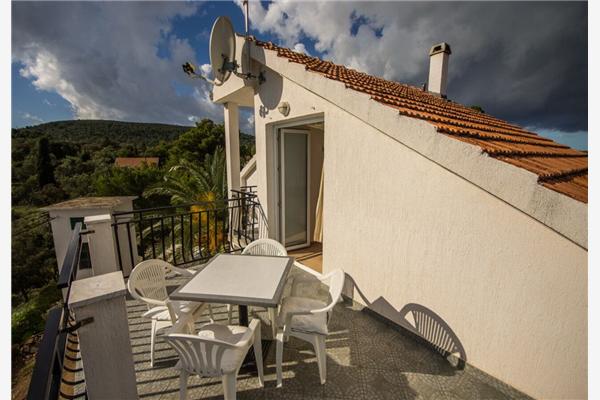 Apartment A2, for 4 persons