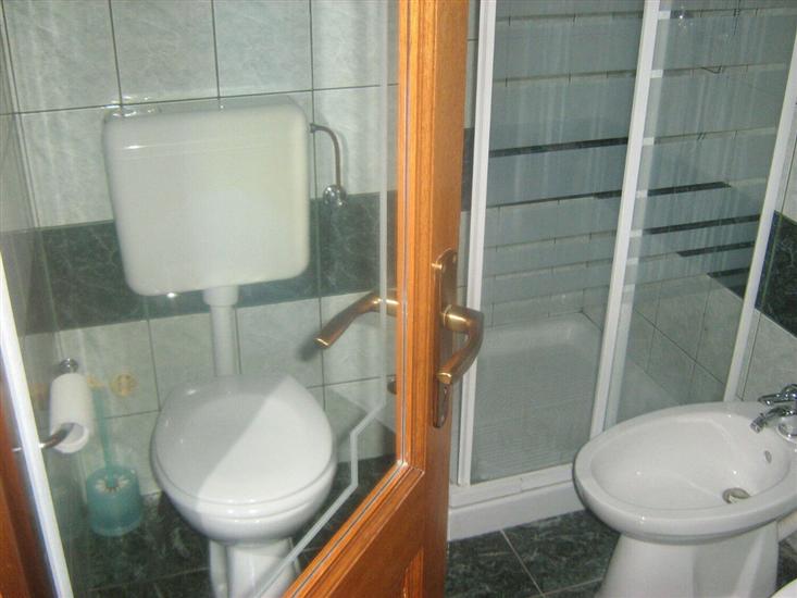 Apartment A7, for 4 persons