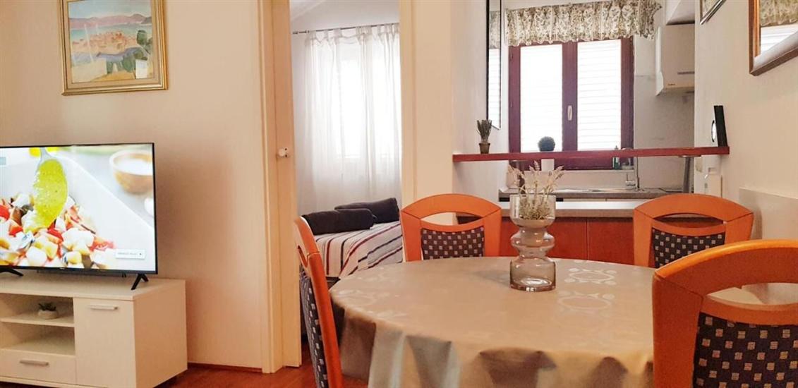 Apartment A4, for 4 persons
