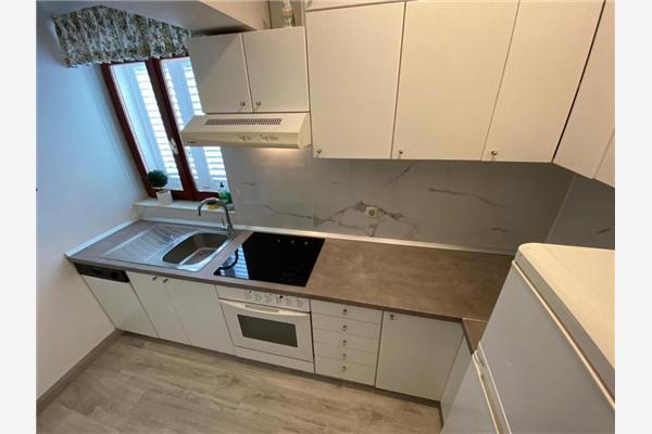 Apartment A4, for 4 persons